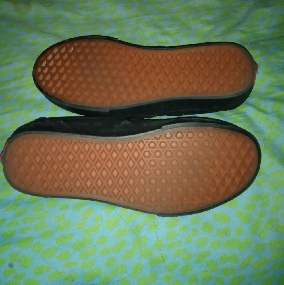 Vans - Picture 2 of 3